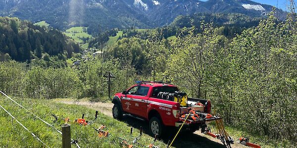 Kaumberger Waldbrandspezialisten bei Übung in Bezirk Amstetten