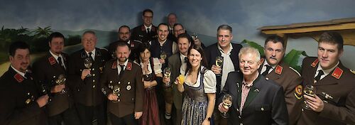 Titelbild von Rückblick auf den großartig besuchten Feuerwehrball 2025