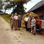 ID 264189 bei der Ernte (1971), Urheber: unbekannt, Besitzer: Fam. halbwax