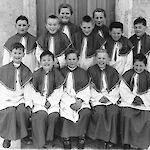 ID 132648 Ministranten (cirka 1960) Urheber: Pater Augustin, Besitzer: A. Panzenböck