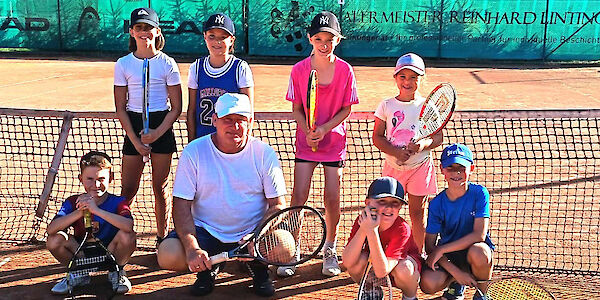 Große Nachfrage beim Kaumberger Kindertenniskurs