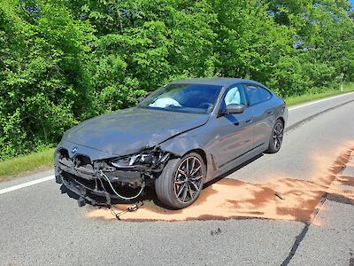 Titelbild von Schwerer Verkehrsunfall auf der B18