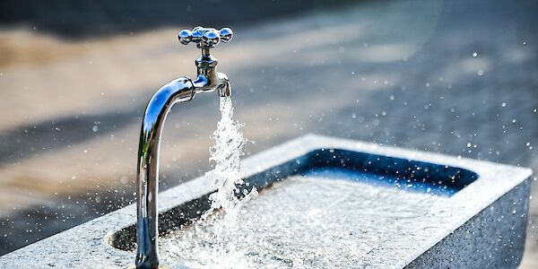 Wichtige Information der Gemeinde: Wasser sparen im Sommer!