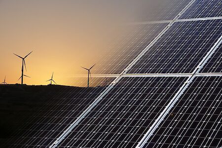 Titelbild von Strom aus 100% erneuerbaren Energieträgern
