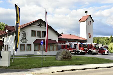 Titelbild von Gemütlicher Feuerwehrfamilientag mit vielen Gründen zur Freude