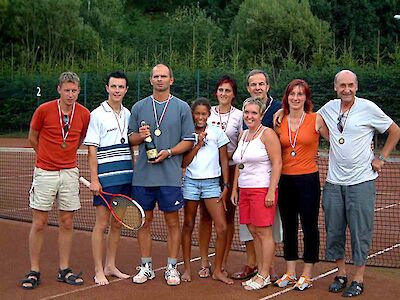 Titelbild von TENNIS EVENTS 2004