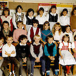 ID: 223193 Klassenfoto (1982?), Urheber: unbekannt, Besitzer: Fam. Lintner